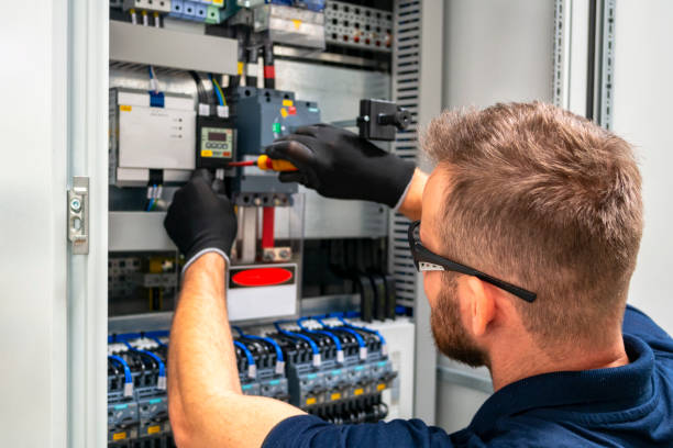 Best Local Electrician Companies  in Hancock, MI